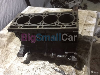 Блок двигателя Renault Megane 2 К4М 1.6
